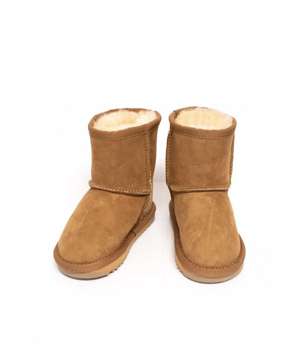 Kid's UGG Classic Short